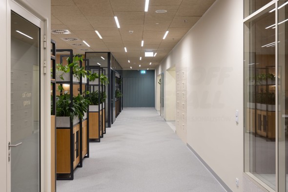 Renoma5,HD SuperfineFinesse60x20_office_fot.Natalia Kapsa.jpg